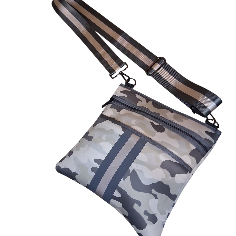 HAUTE SHORE Gray Camouflage Belt Bag